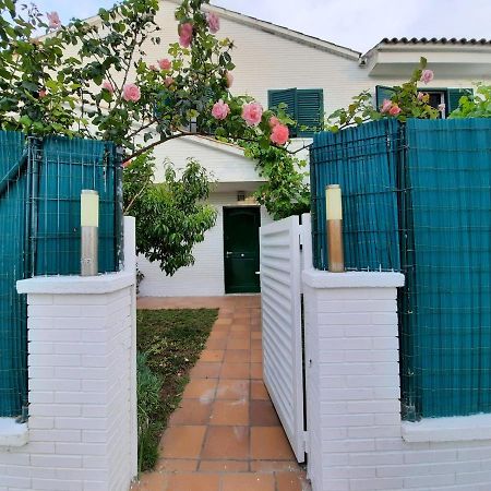 Cosy House With Garden Infront Of The Sea Apartment Creixell Exterior photo